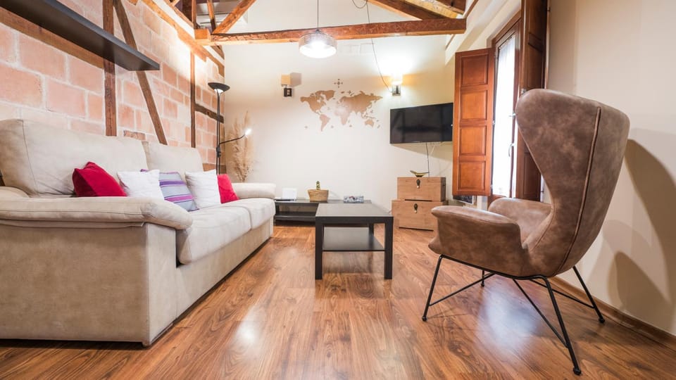TV and multimedia, Living room, Seating area