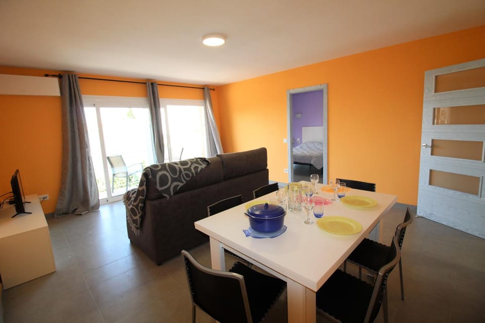 Global Immo 3333 SOLIMAR 1-A Apartment in Roses