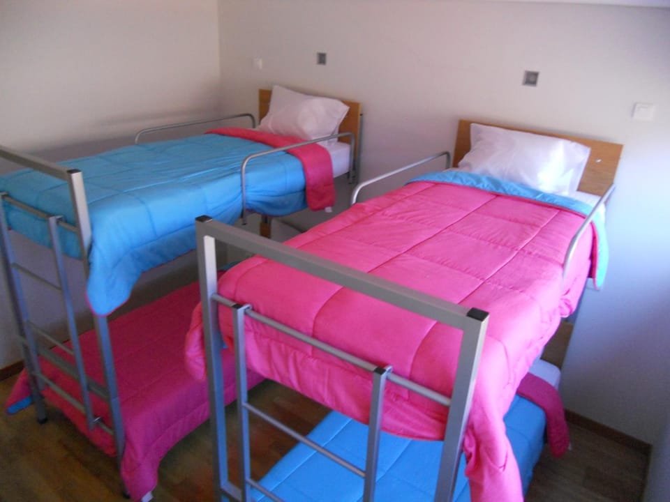Photo of the whole room, bunk bed