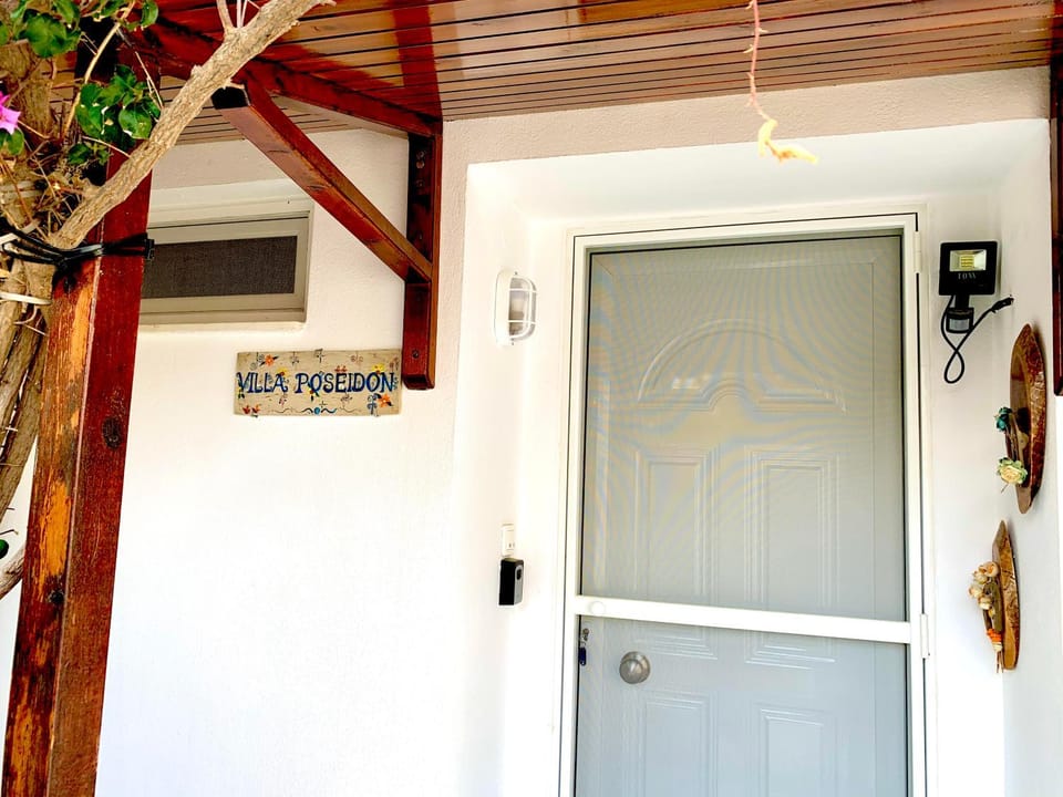 Facade/entrance, Property logo or sign