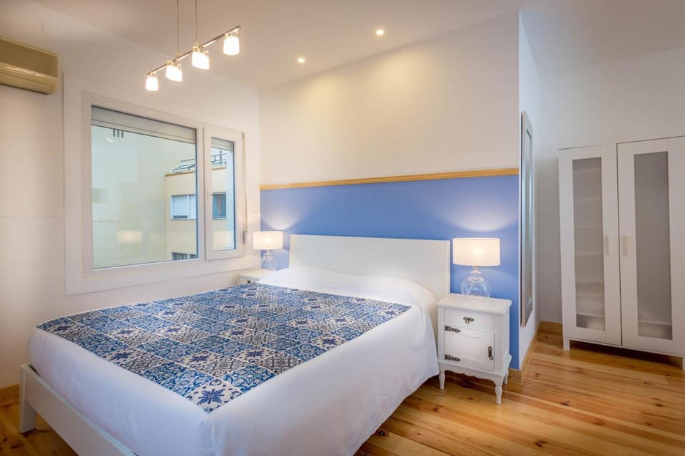 Shower, Bathroom, Coffee/tea facilities, Bedroom