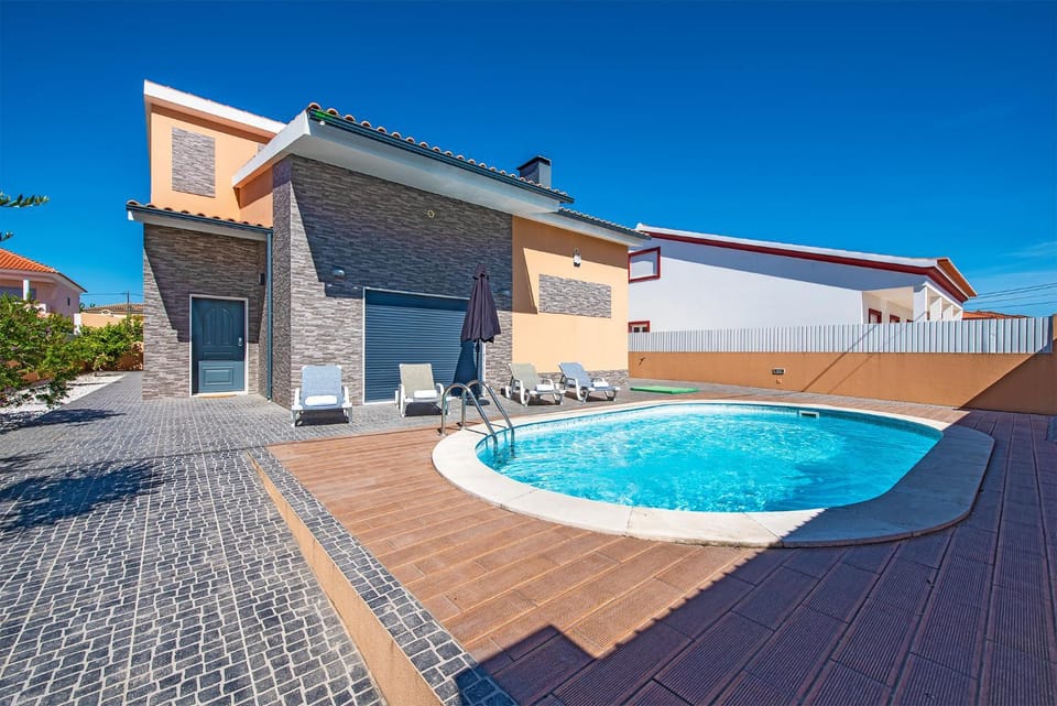AZEITÃO DAMAS VILLA Villa in Setúbal, Portugal