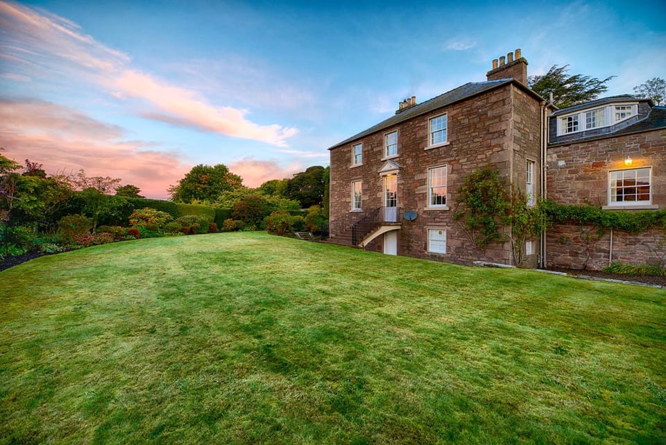 Property building, Garden, Garden