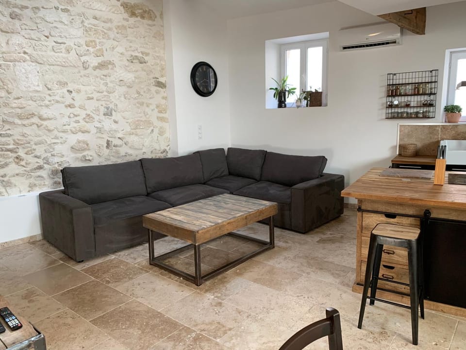 Grand appartement Apartment in Provence-Alpes-Côte d'Azur