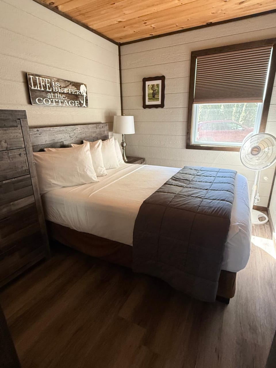 Cloverleaf Cottages House in Lake of Bays