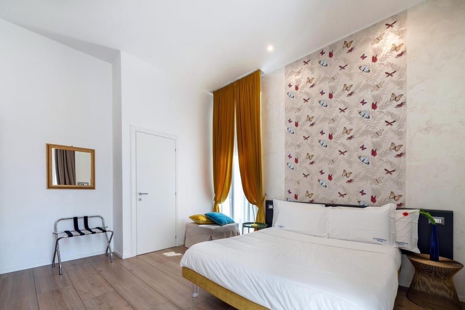 Bed, Photo of the whole room
