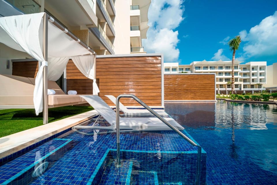 Pool view