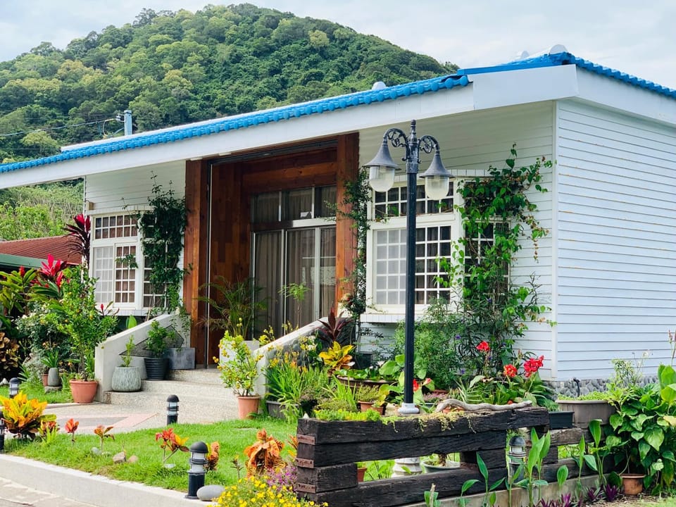 東方雲民宿 Bed and Breakfast in Kaohsiung