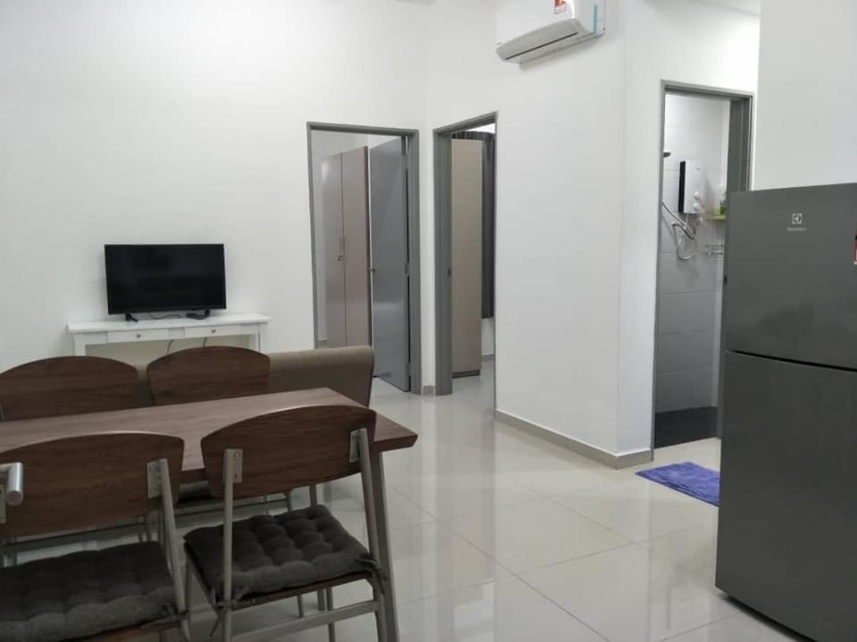 Enjoy Cozy 2 Room Condo at Mesahill Nilai (15 mins to KLIA) Apartment in Negeri Sembilan, Malaysia