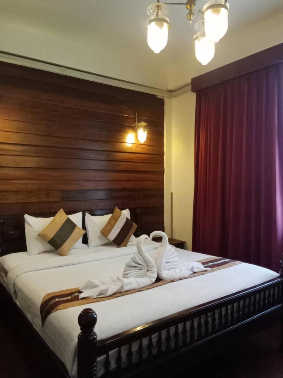 Rustic Guest House Bed and Breakfast in Chiang Mai