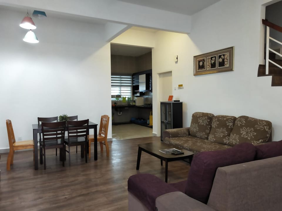 Premium Garden Home 17 Golden Hills House in Brinchang