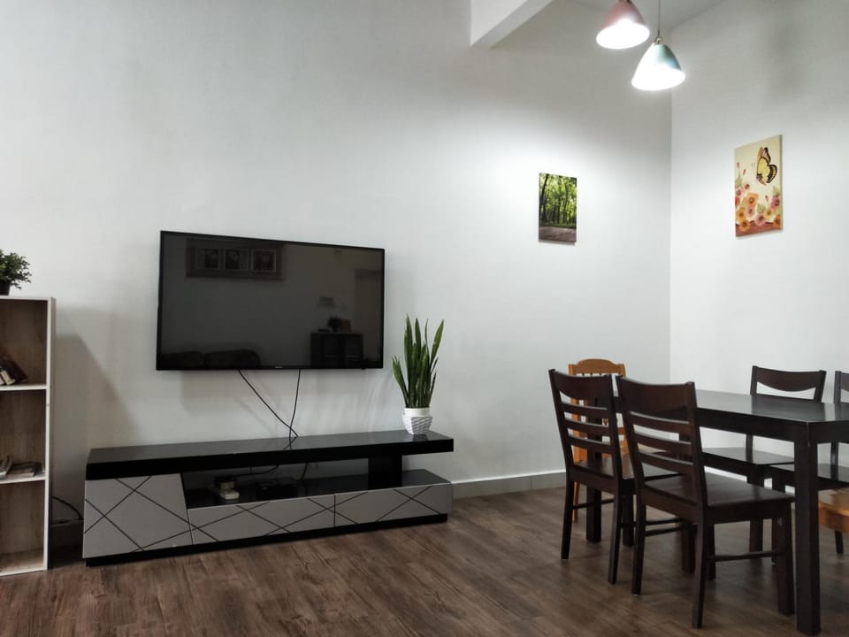 Premium Garden Home 17 Golden Hills House in Brinchang