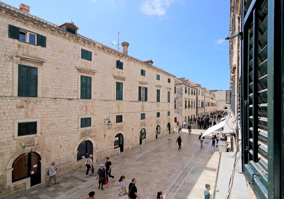 City view, Street view