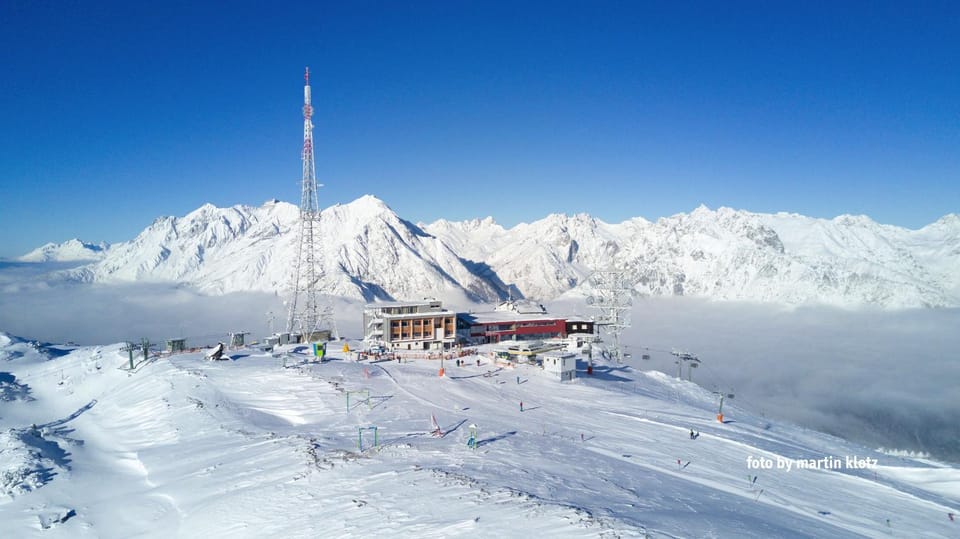 Day, Natural landscape, Bird's eye view, Winter, Skiing, Mountain view