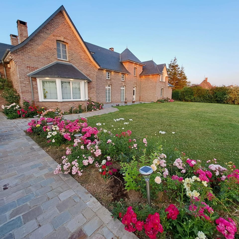 LA CHARMERAIE Bed and Breakfast in Hauts-de-France