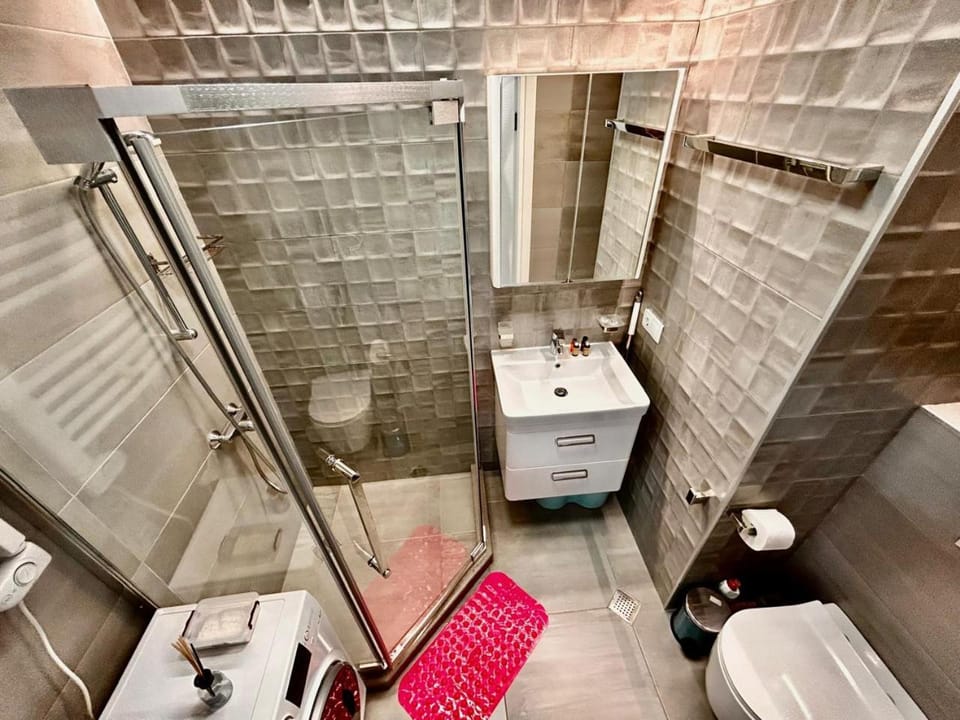 Real Beach Tower Apartment hotel in Batumi