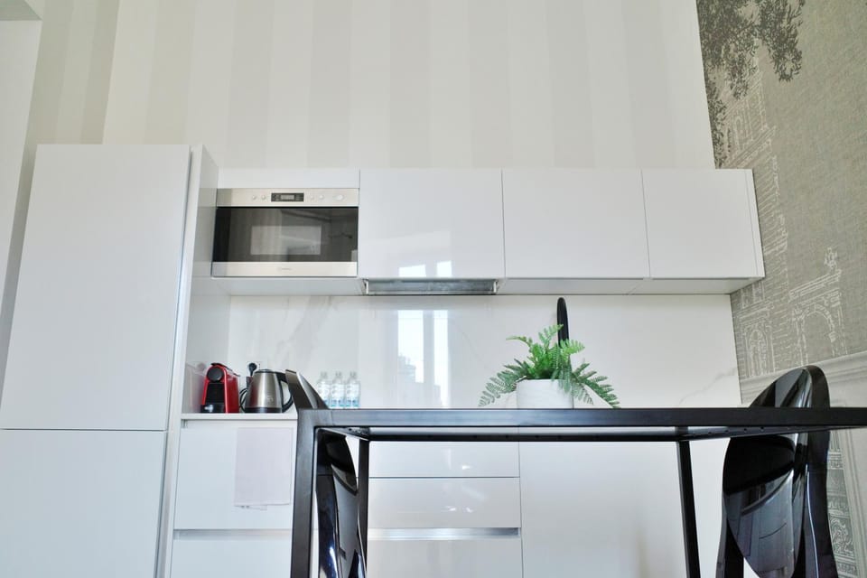 Kitchen or kitchenette, stove