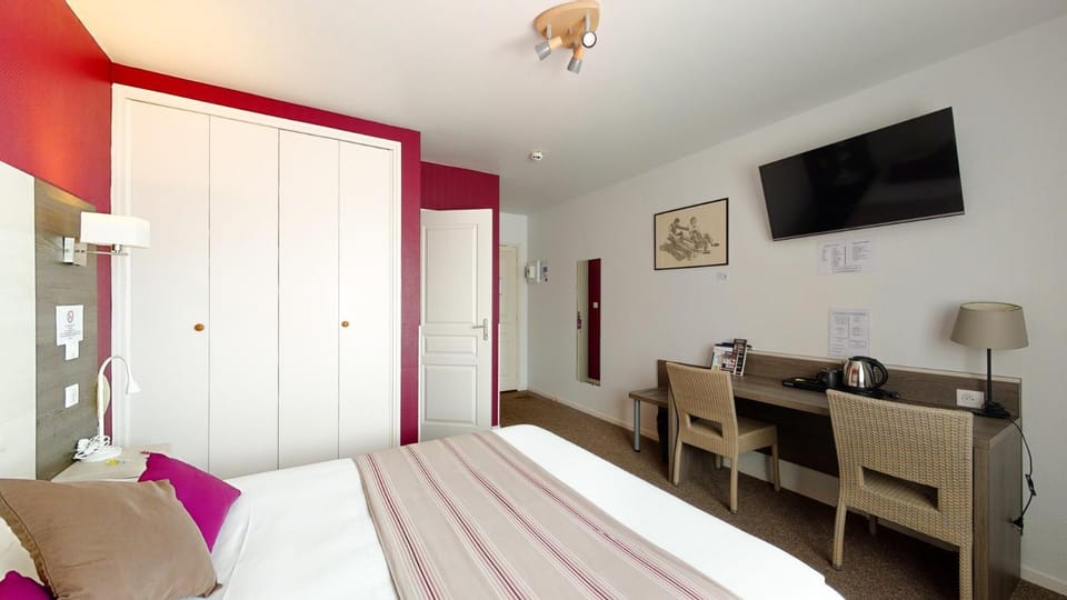 Property building, Bedroom