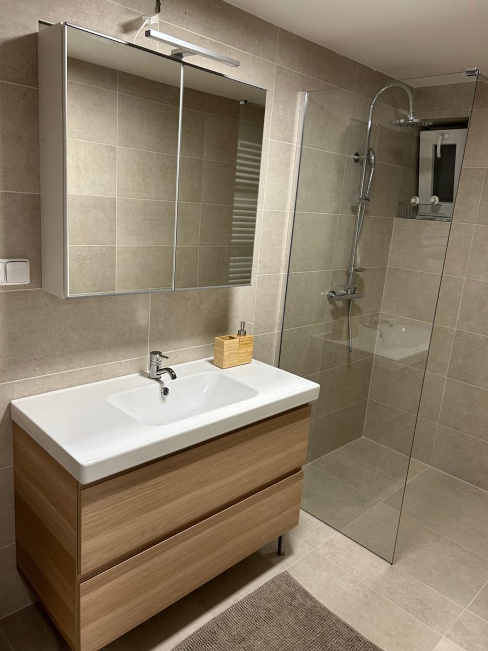 Shower, Bathroom