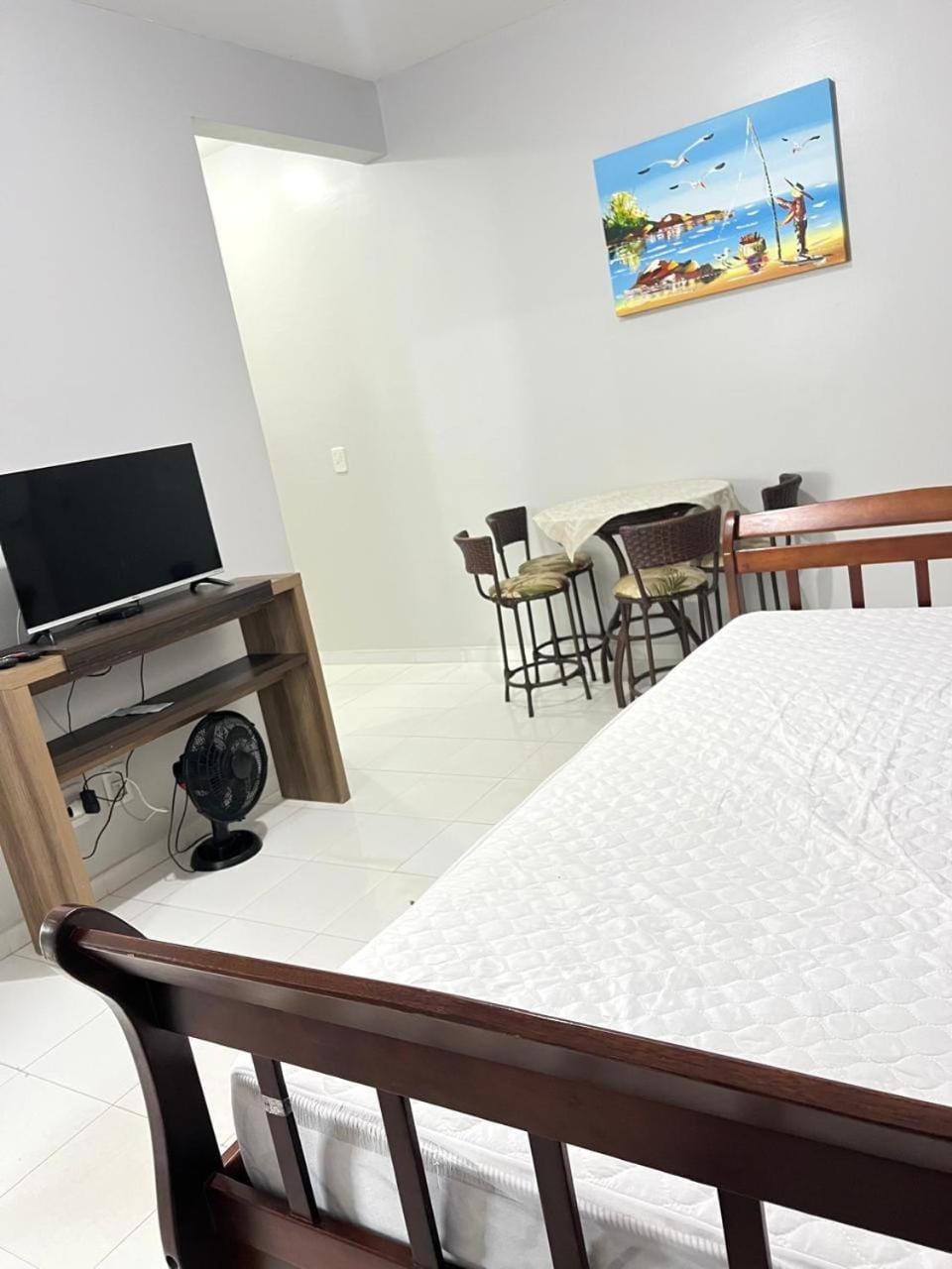 Residencial Melfi 3 - Apto 01 - Frente avenida Apartment in Bombinhas