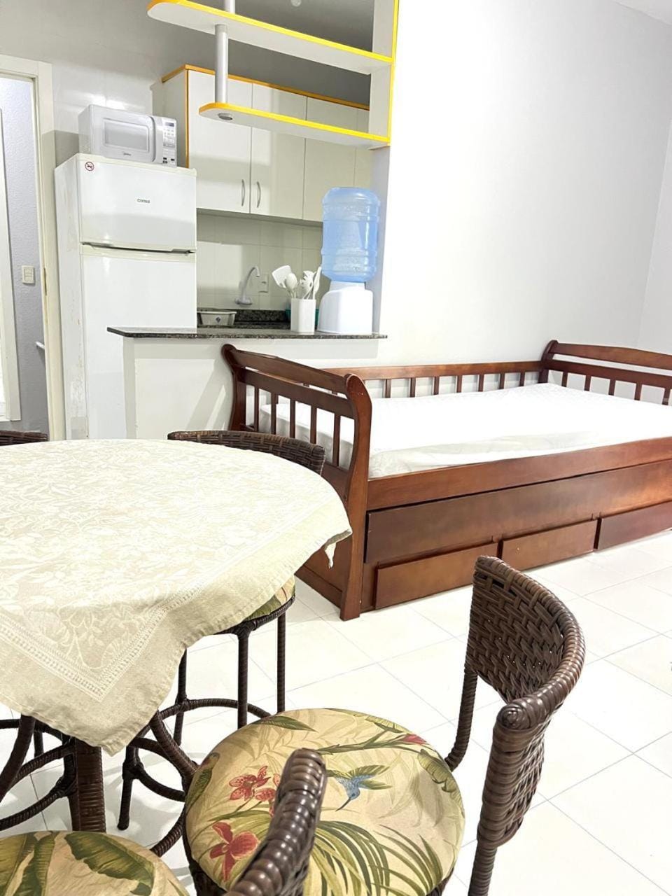 Residencial Melfi 3 - Apto 01 - Frente avenida Apartment in Bombinhas