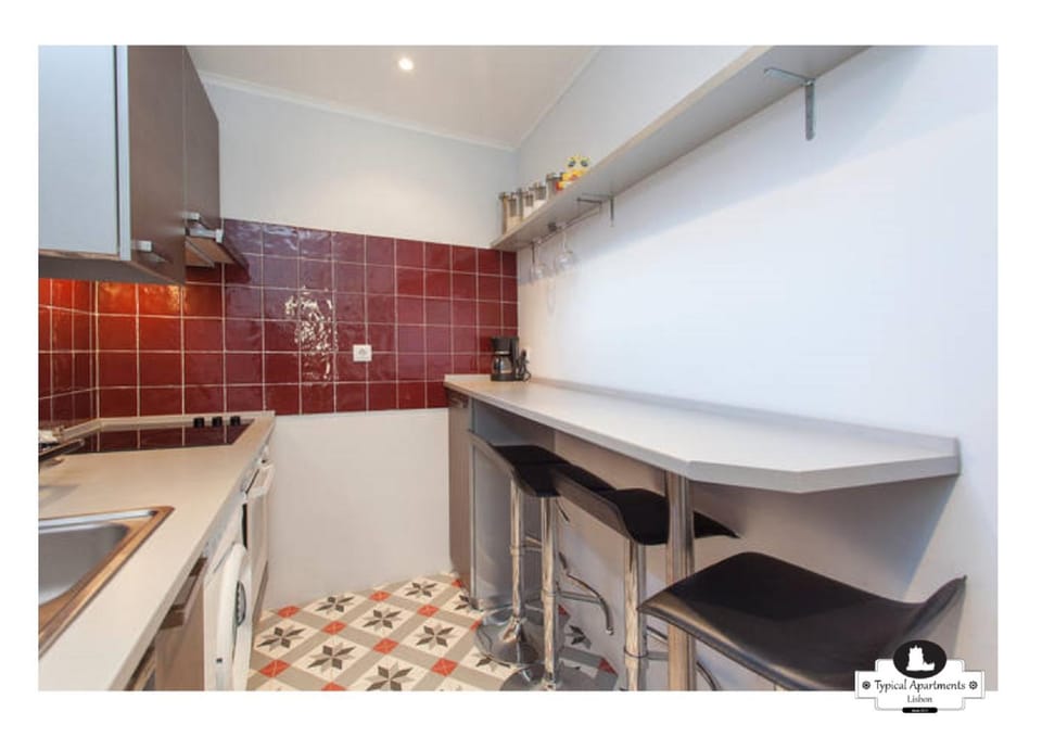 Kitchen or kitchenette
