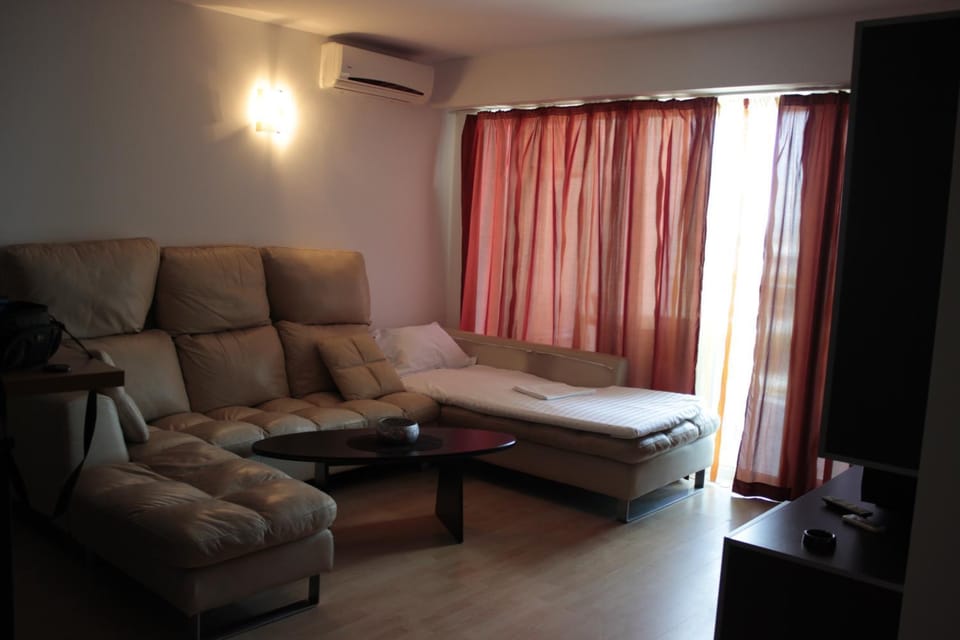 SeaSide Piano Bar Apartament Apartment in Constanta