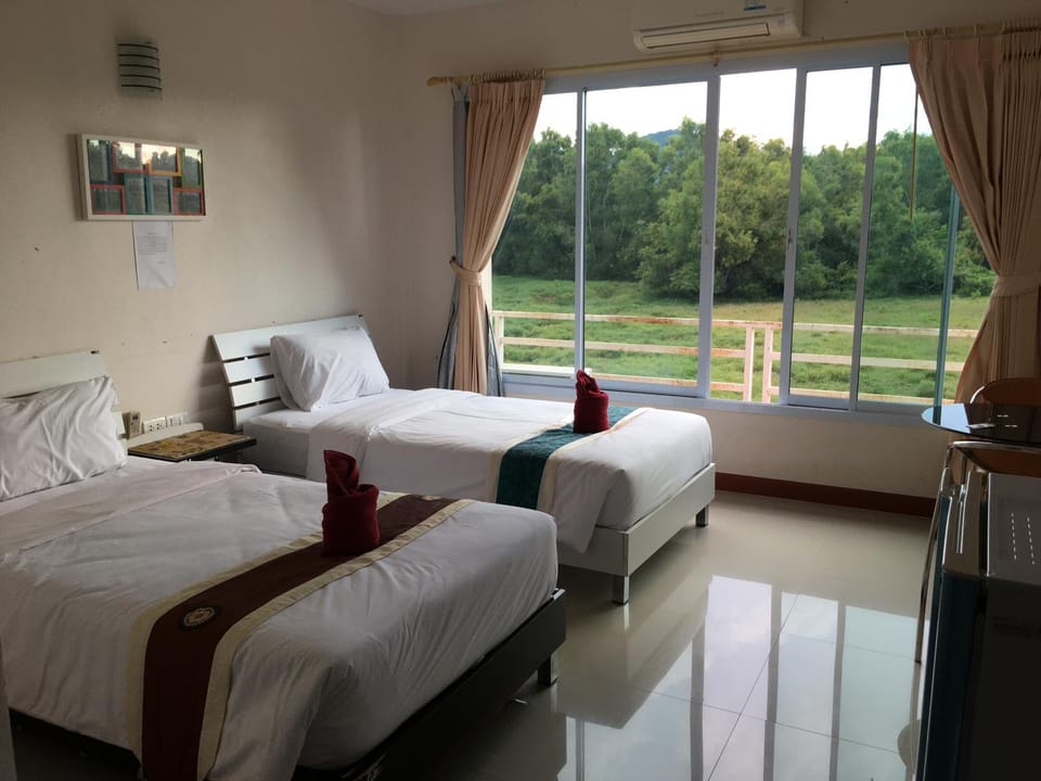 Siriburi Resort Apartment in Thailand
