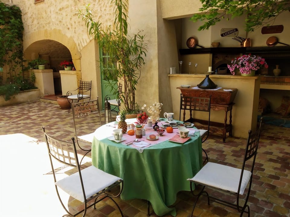 Restaurant/places to eat, Breakfast