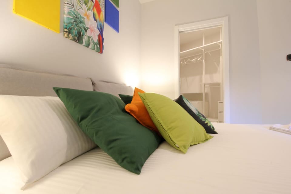 Parrots & Palms Apartment in Bordighera