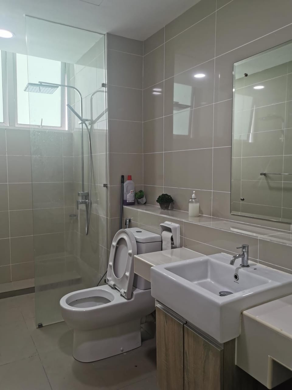 Perfect Suite Avenue @Sunset Seaview Infinity Pool Apartment in Kota Kinabalu
