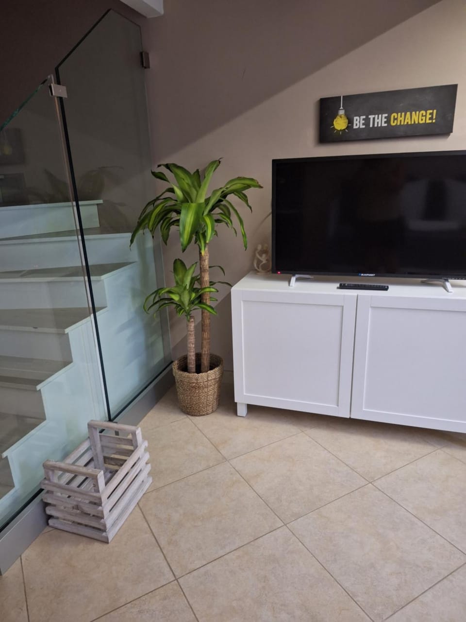 TV and multimedia, Evening entertainment