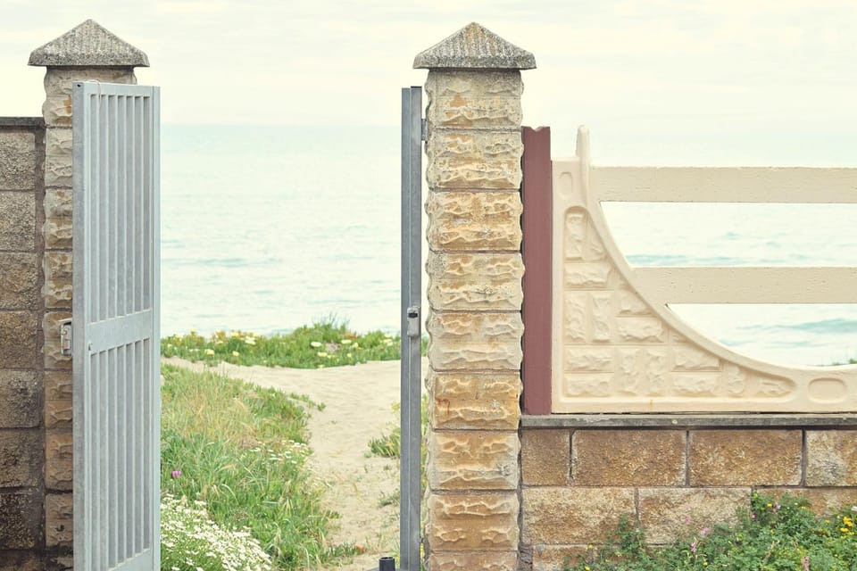 Garden, Beach, Sea view