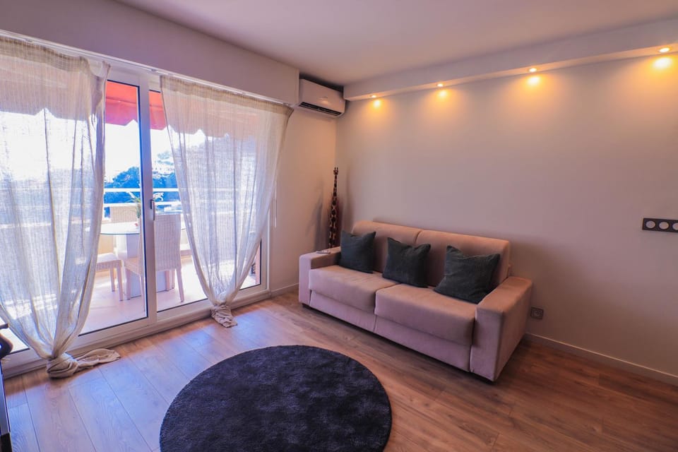 Property building, Dining area