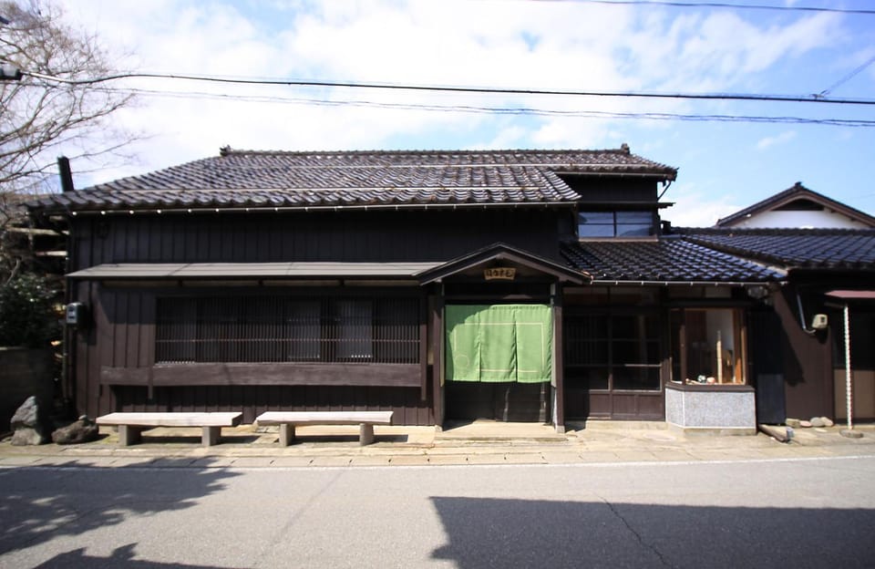 Property building, Day