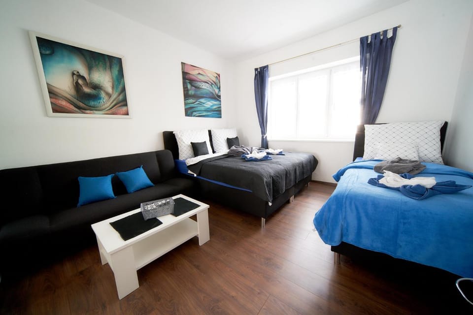 Living room, Bedroom
