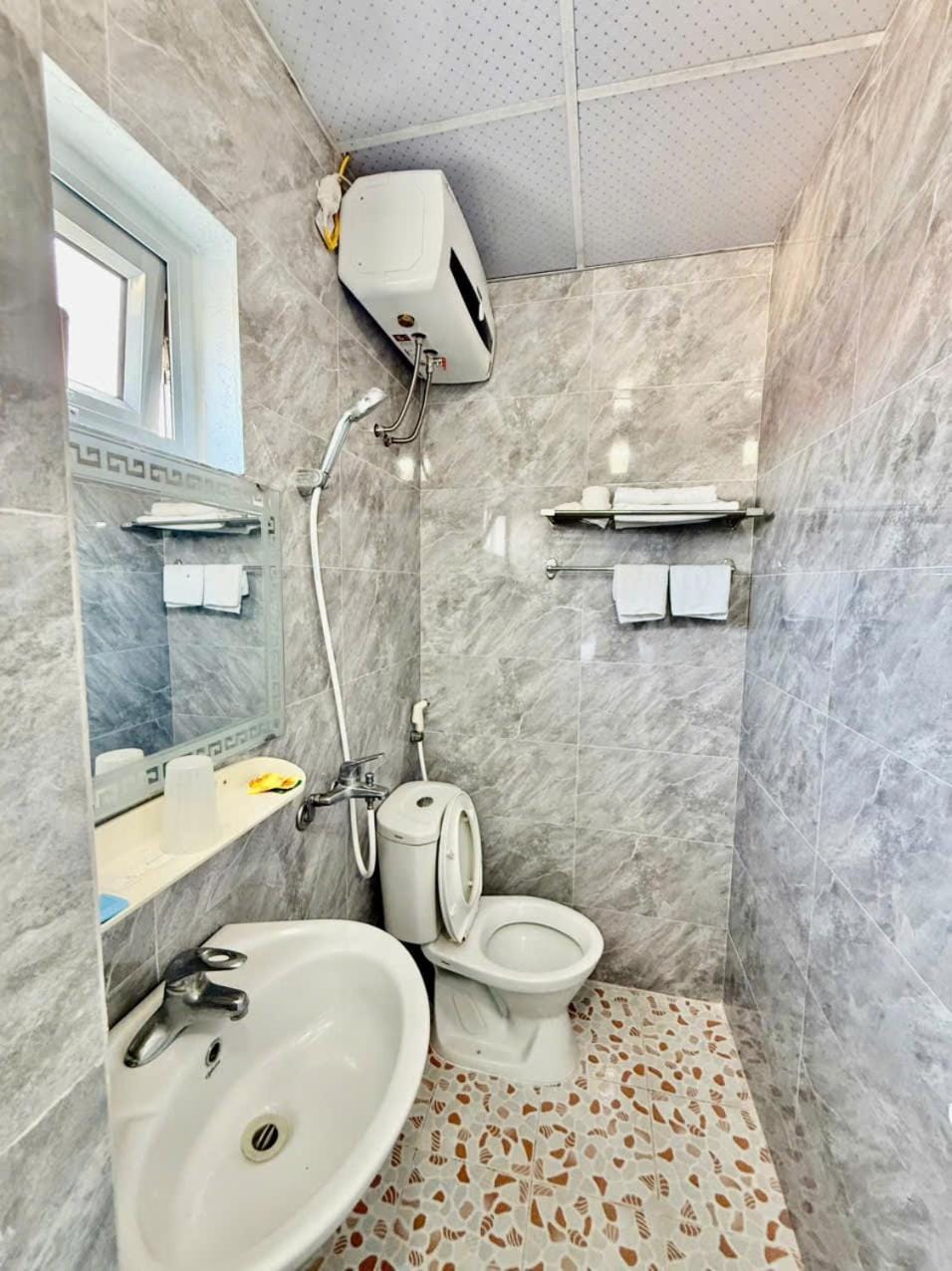 Toilet, Bathroom