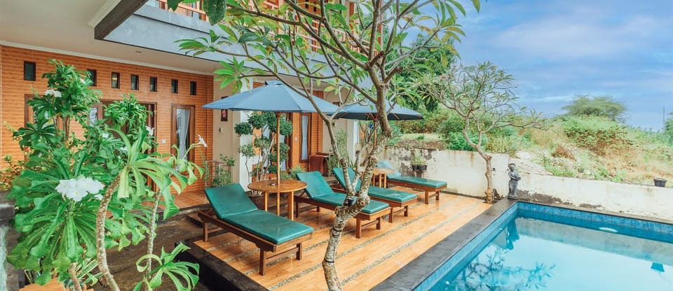 Property building, Pool view, Swimming pool, sunbed