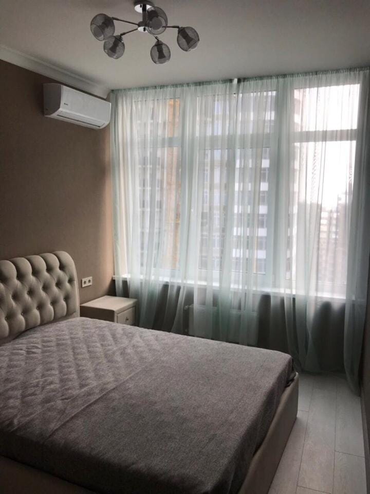 Two-Room Arcadia Apartments Apartment in Odessa