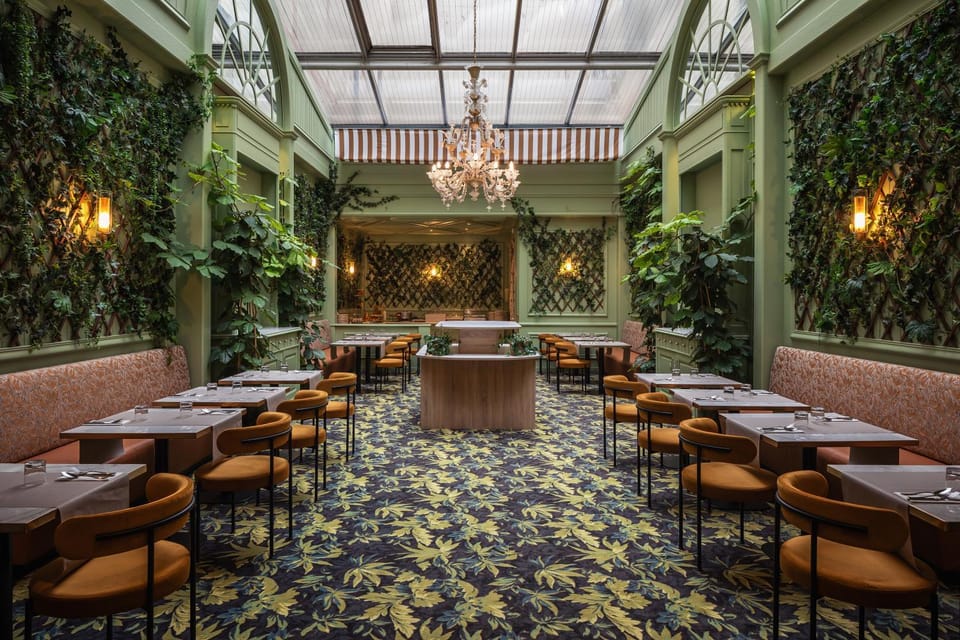 Restaurant/places to eat, Area and facilities, Breakfast
