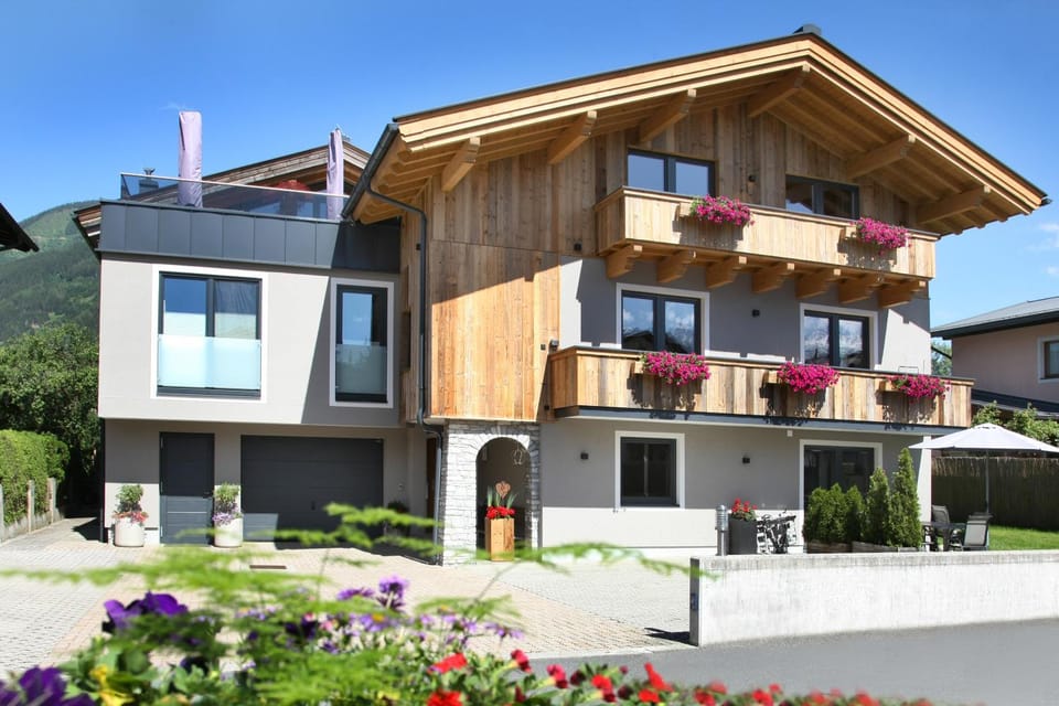 Property building, Spring