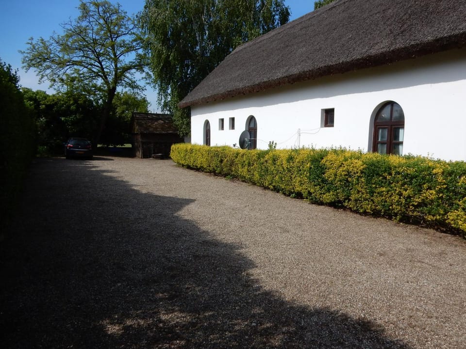 Property building, Parking