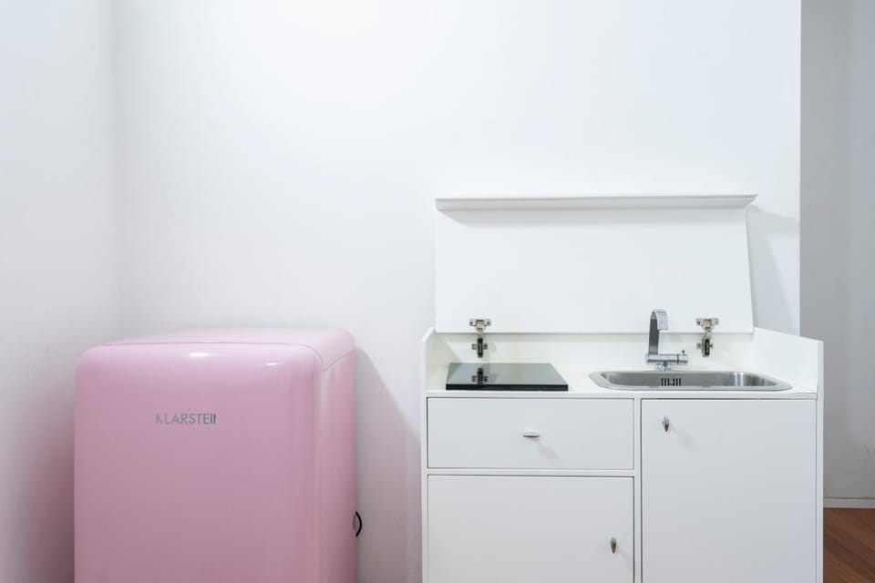New! Lovely & Friendly in Milan Center C Apartment in Milan