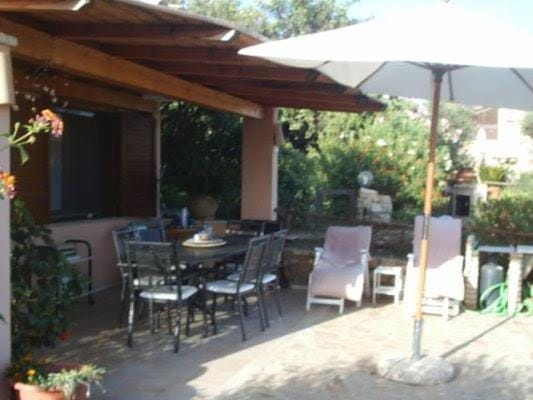 Patio, Living room, Dining area