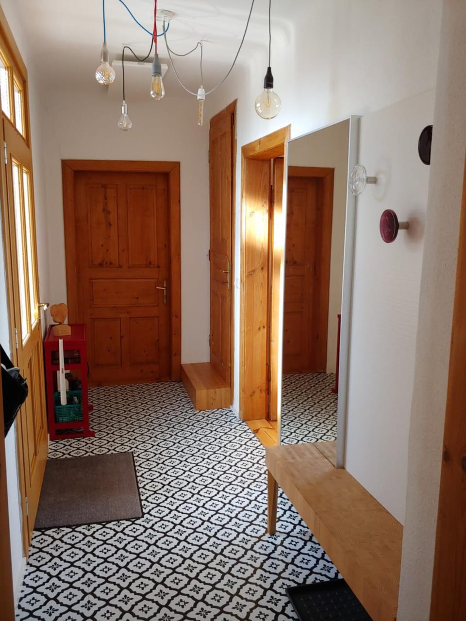 Photo of the whole room
