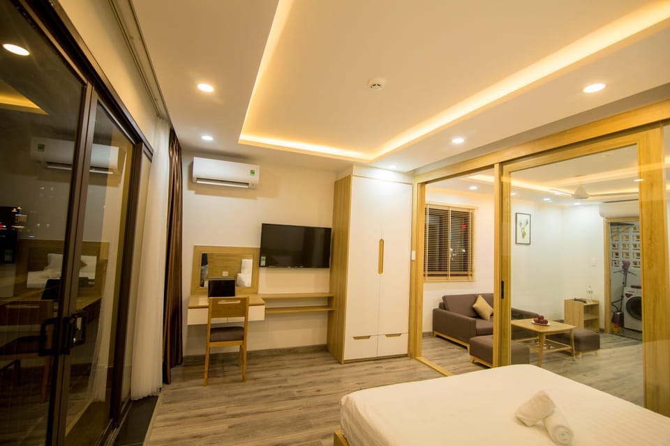 Living room, Seating area, bunk bed