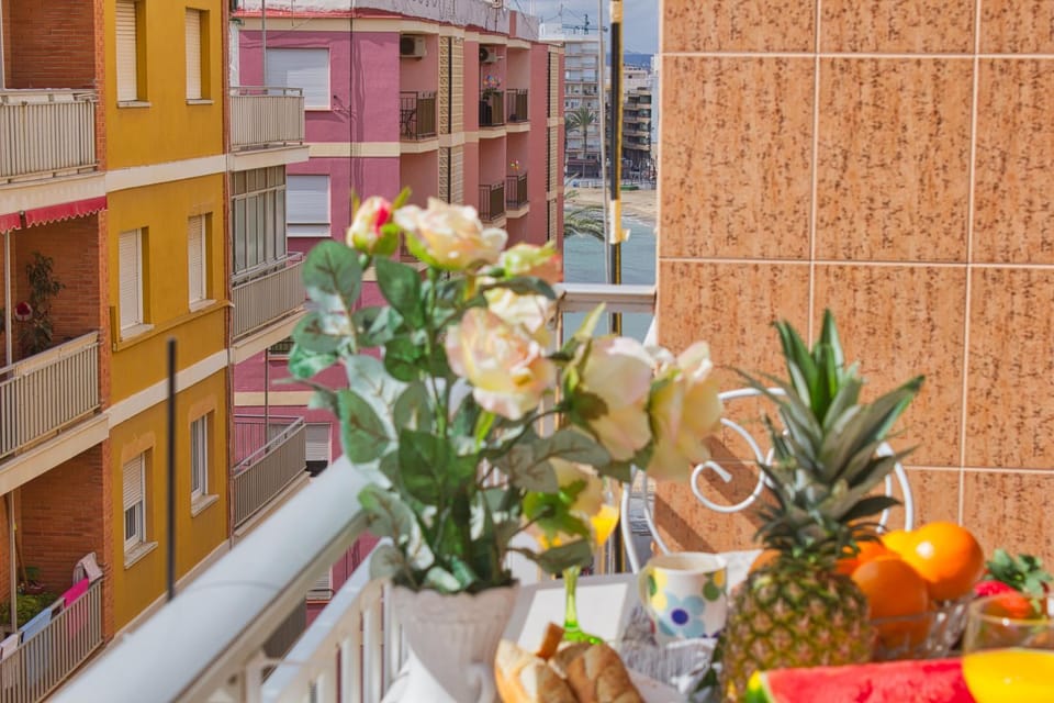 Day, View (from property/room), Balcony/Terrace, Food and drinks