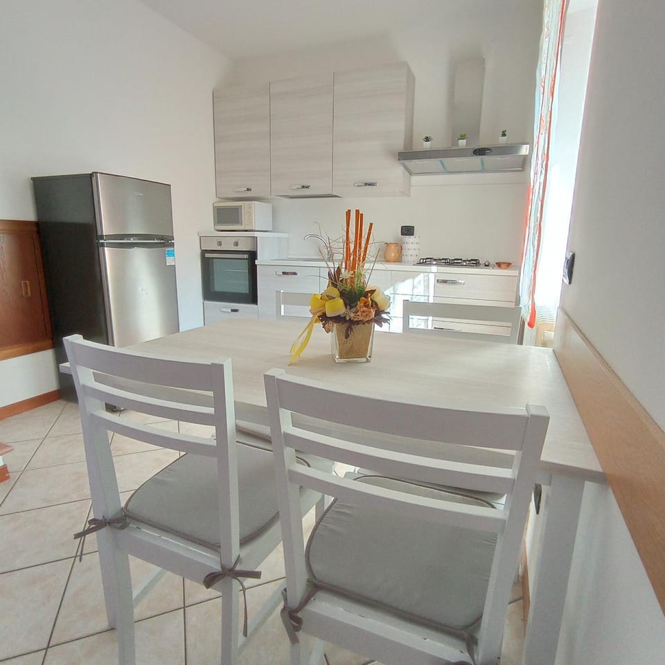 LITTLE FLOWER Apartment in Domaso