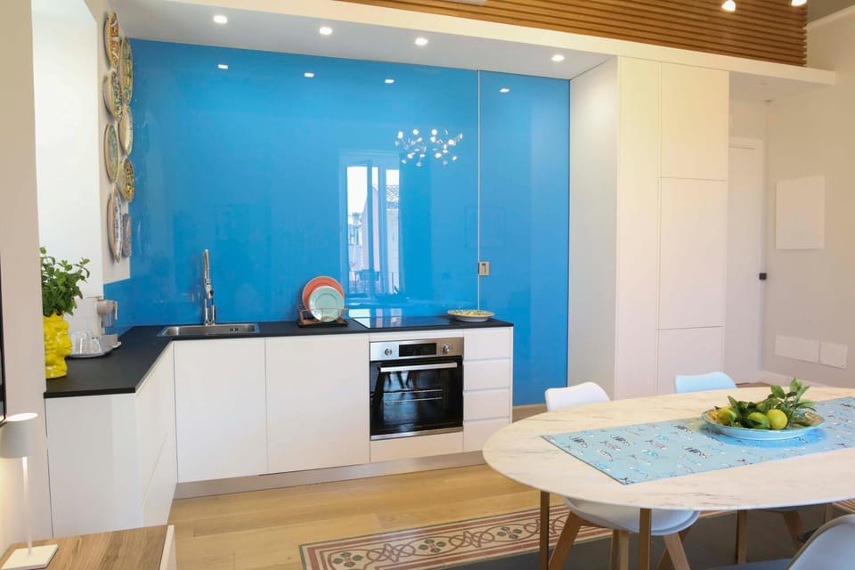 Kitchen or kitchenette, Communal kitchen, kitchen
