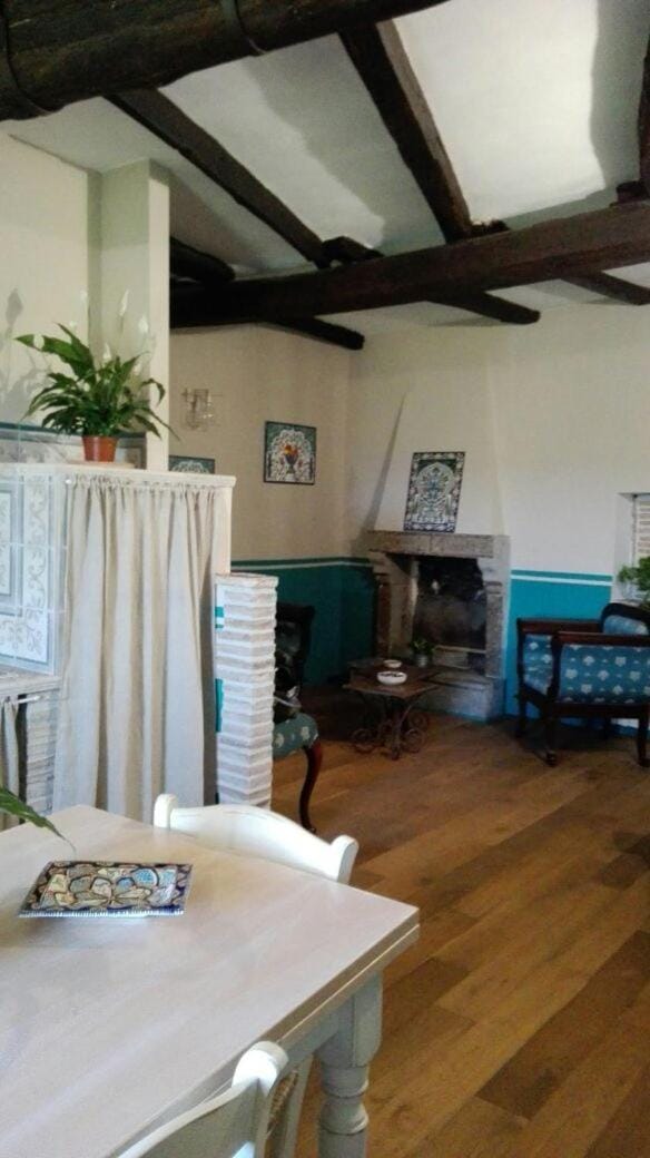 sacrobosco apartment Quercia Apartment in Umbria